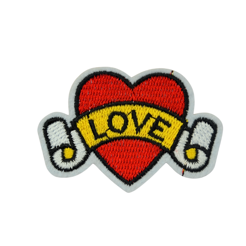 Aplique Corazón Love 6x4.5 cm Rojo