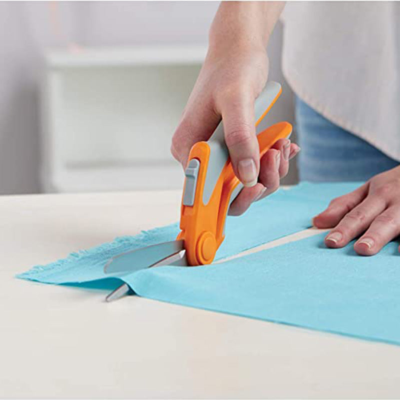 Tijeras Easy Action 8" Fiskars para corte de mesa