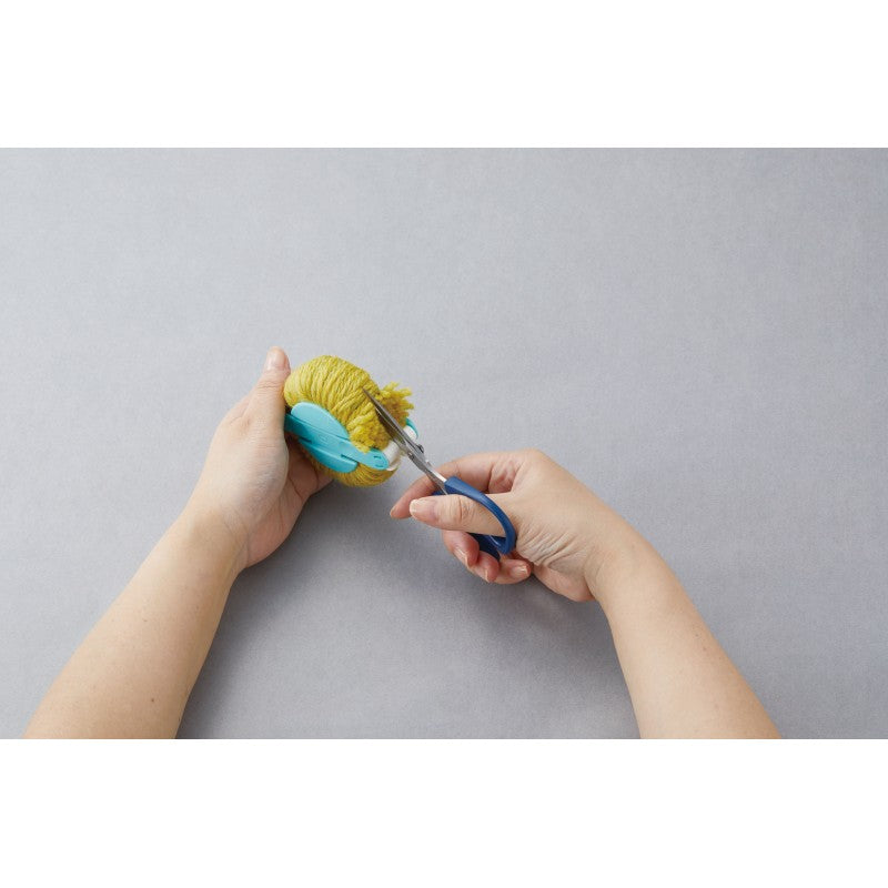 Molde De Pompones Set 4 tamaños Clover