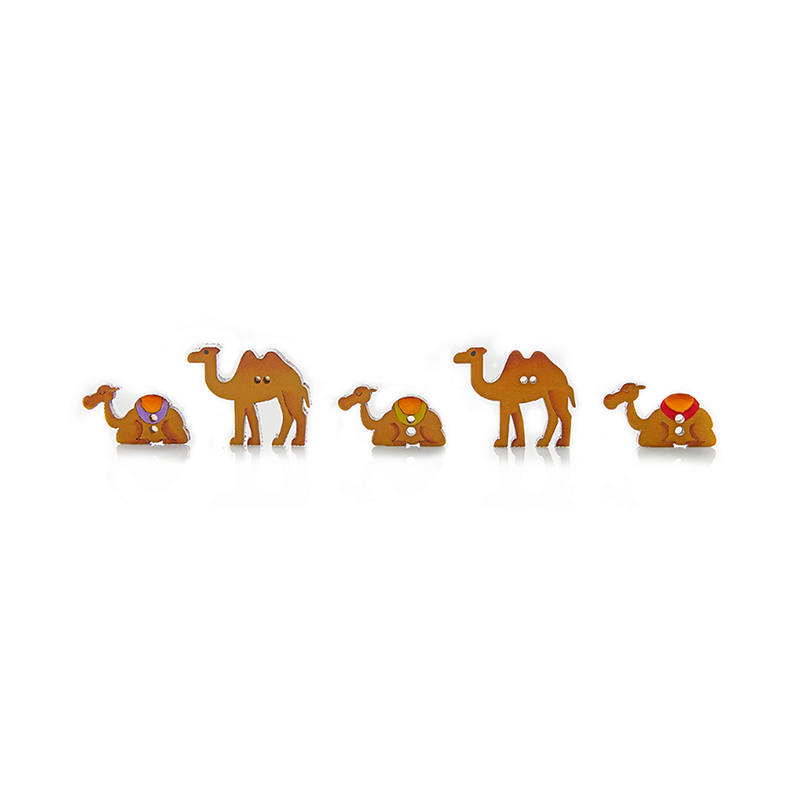 Botón Madera Un desierto de camellos